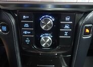 Toyota Land Cruiser 21