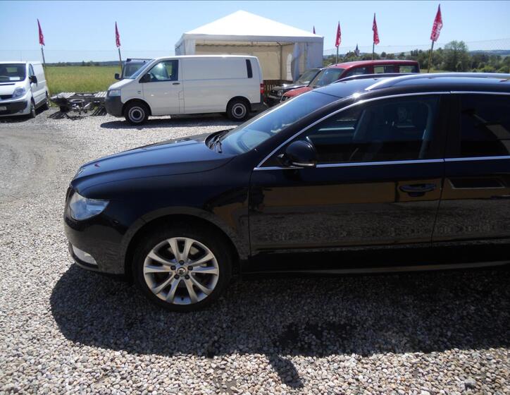 Škoda Superb 10