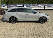 KIA Ceed 8