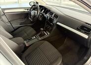 Volkswagen Golf 8