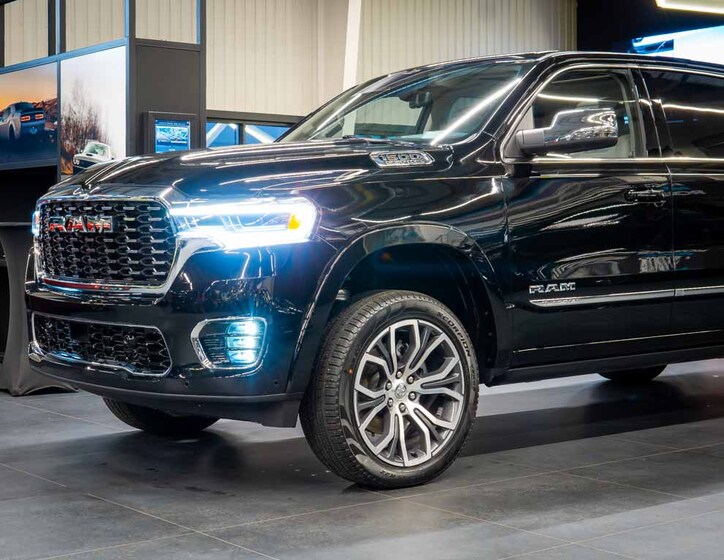 Dodge RAM 15