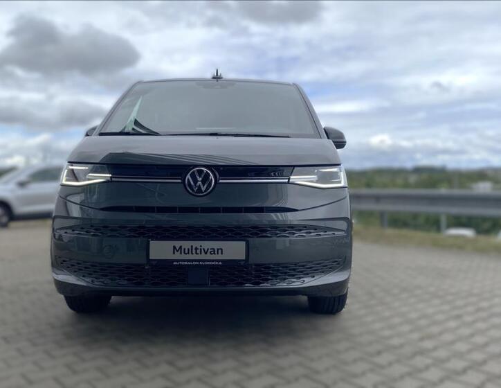 Volkswagen Multivan 5