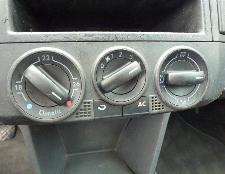 Volkswagen Polo 33