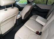 Nissan Pathfinder 9