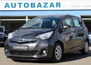 Toyota Verso 1