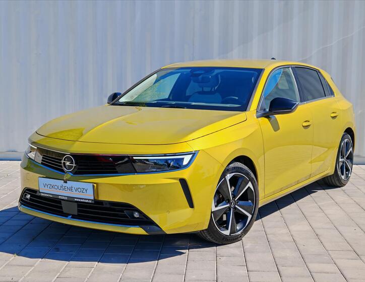 Opel Astra 1