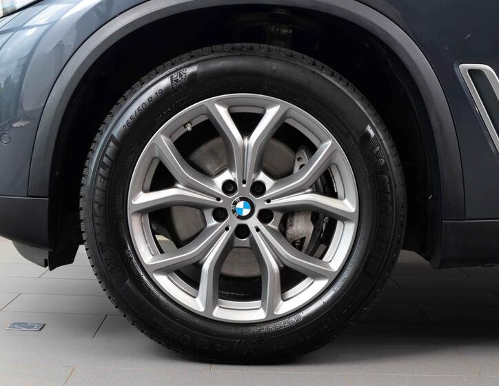 BMW X5 6