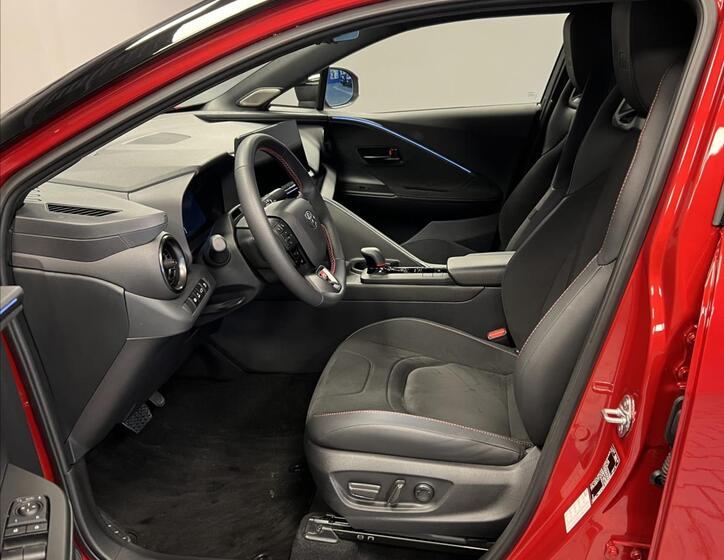 Toyota C-HR 6