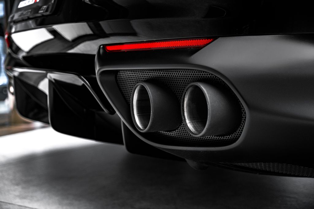 Ferrari 812