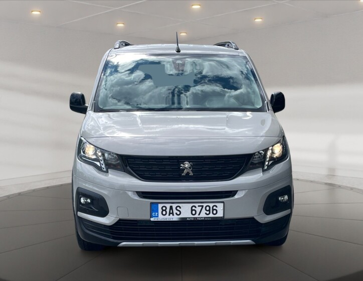 Peugeot Rifter 2