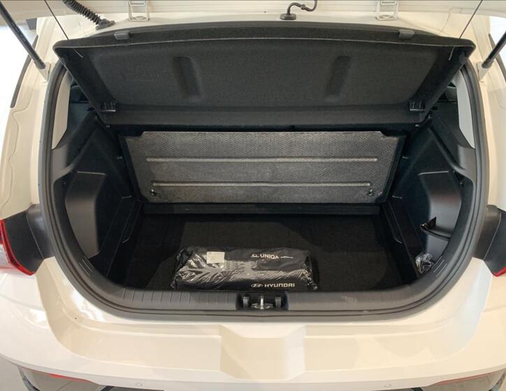 Hyundai i20 11