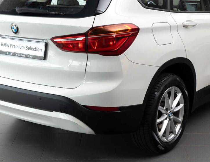 BMW X1 9