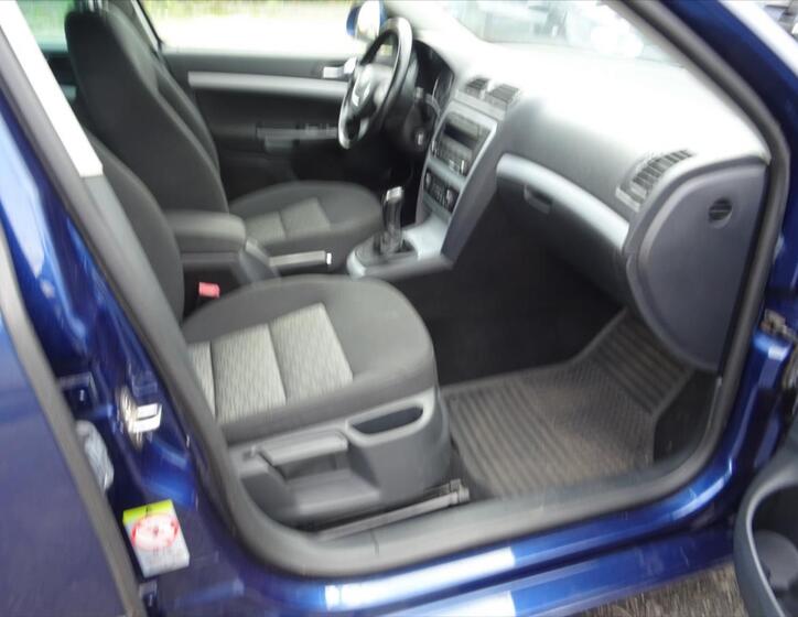 Škoda Octavia 12