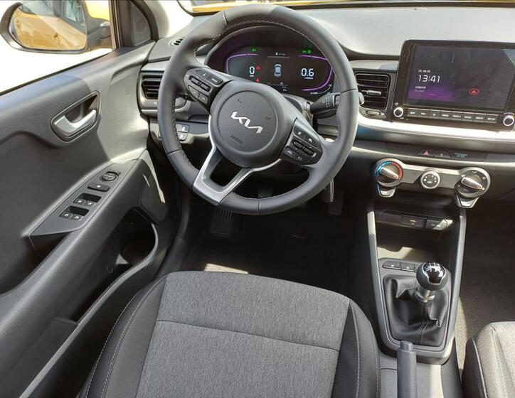 KIA Stonic 15