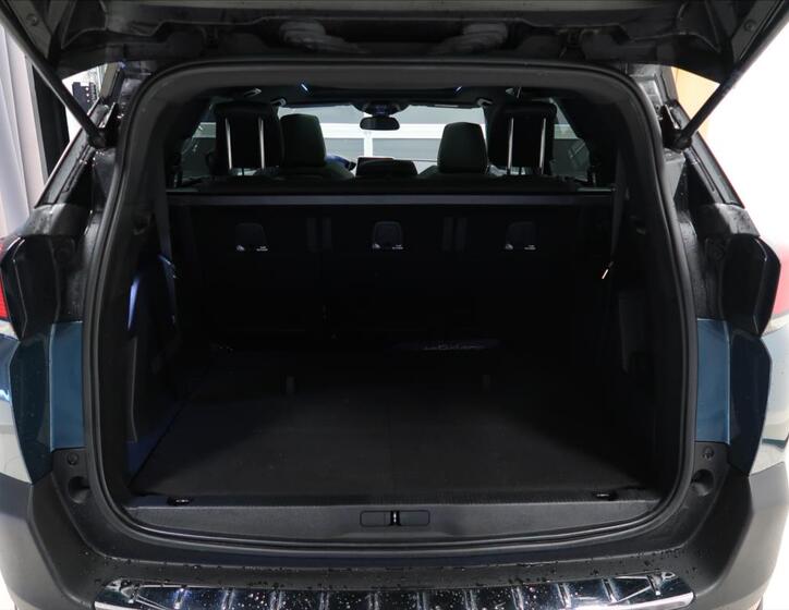 Peugeot 5008 9