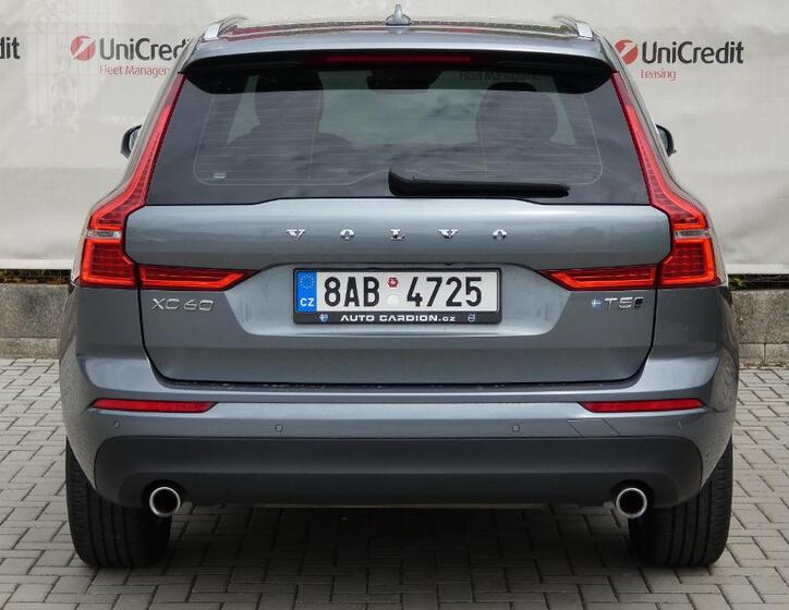 Volvo XC60 4