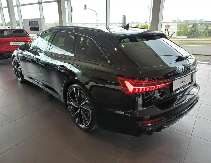Audi S6 7