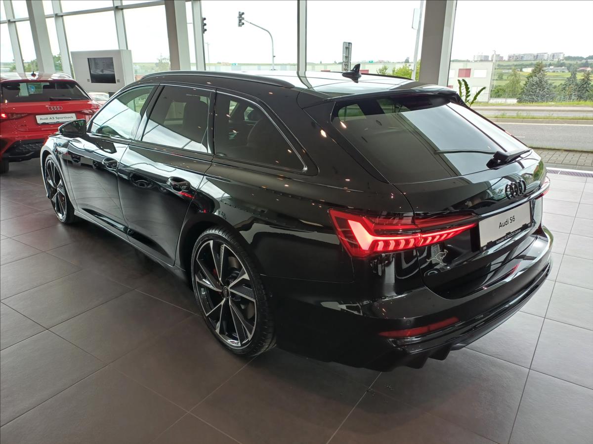 Audi S6