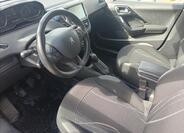 Peugeot 208 18