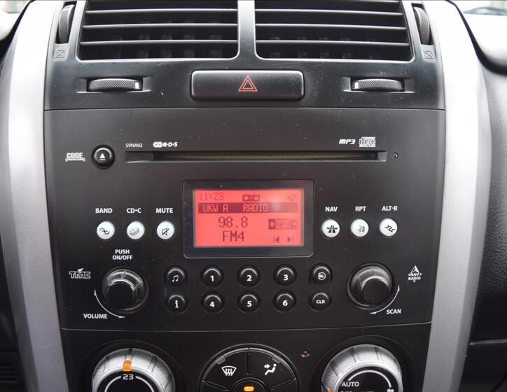 Suzuki Grand Vitara 37