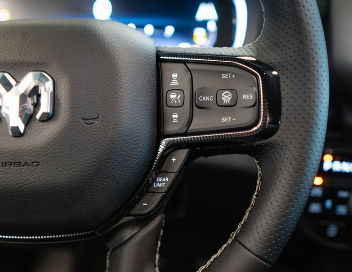 Dodge RAM 15