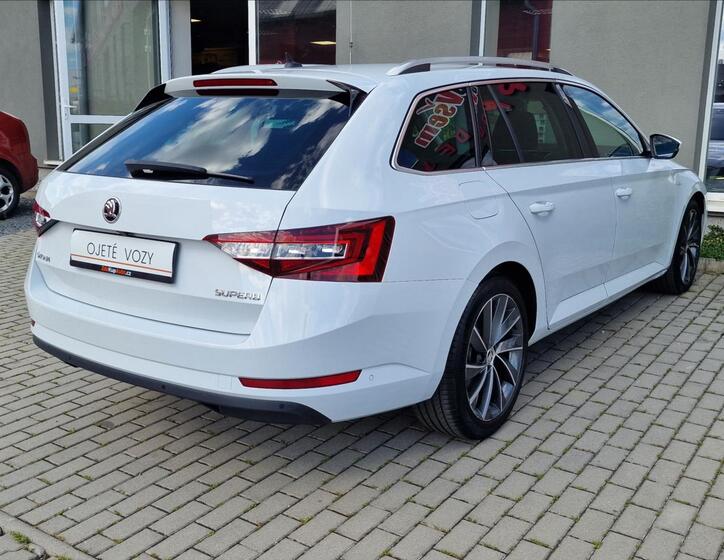 Škoda Superb 10