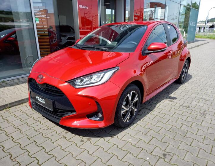 Toyota Yaris 1
