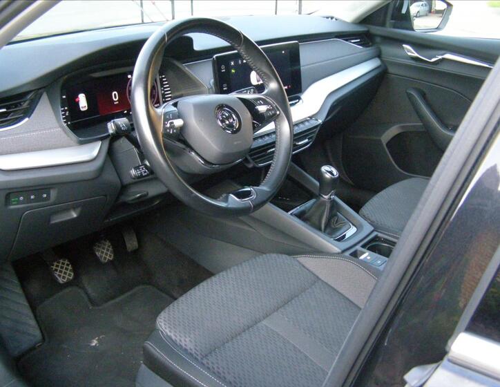 Škoda Octavia 9