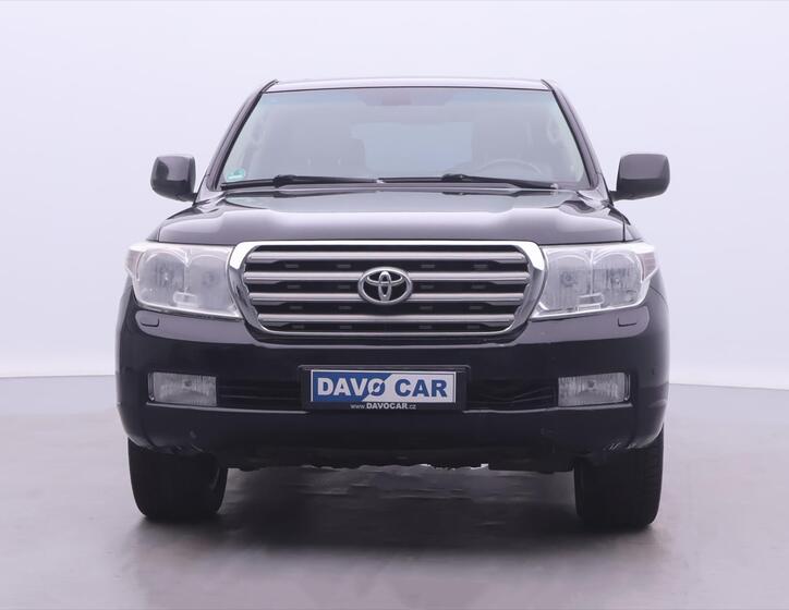 Toyota Land Cruiser 2