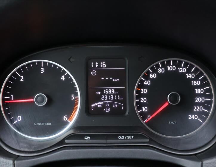 Volkswagen Amarok 16