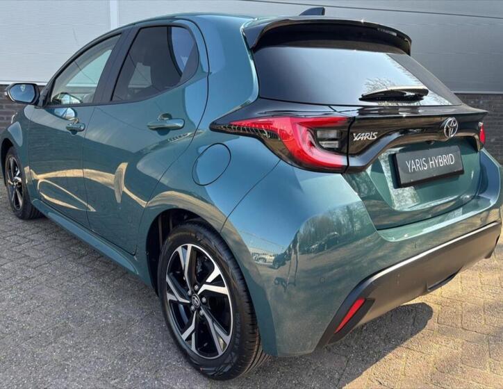 Toyota Yaris 5