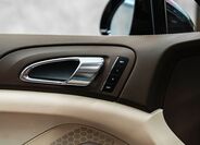 Porsche Cayenne 14