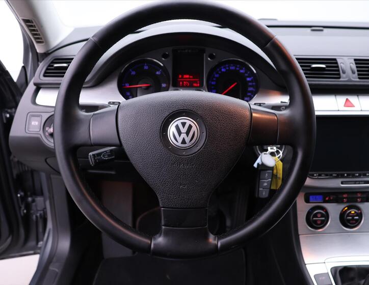 Volkswagen Passat 18