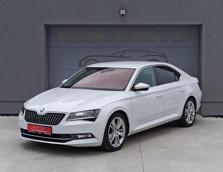 Škoda Superb 1