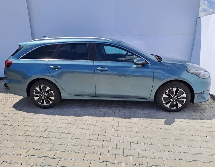 KIA Ceed 8