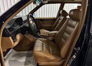 Mercedes-Benz 124 23