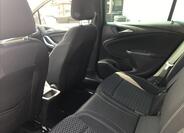 Opel Astra 8