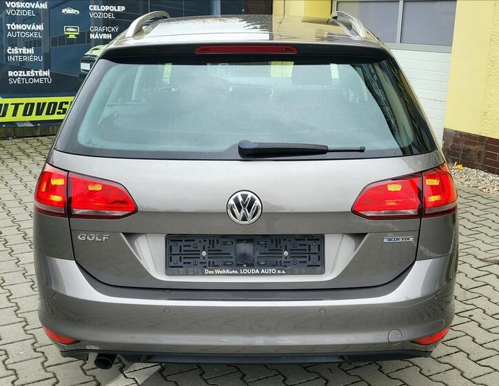 Volkswagen Golf 8