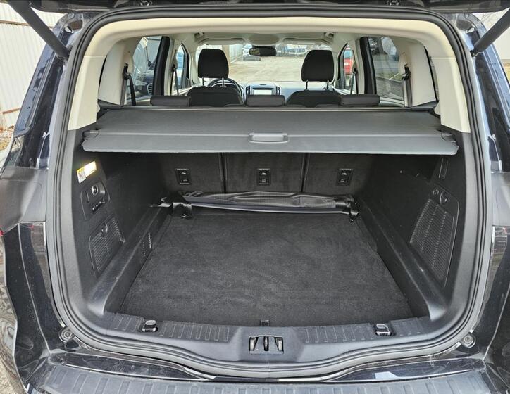 Ford S-MAX 27