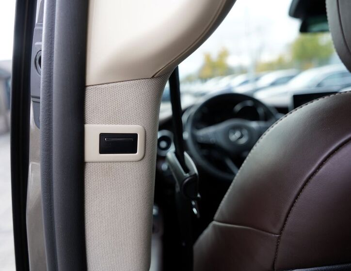 Mercedes-Benz Třídy V 37