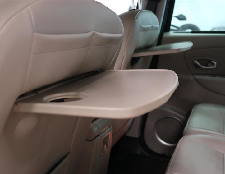 Renault Scénic 30