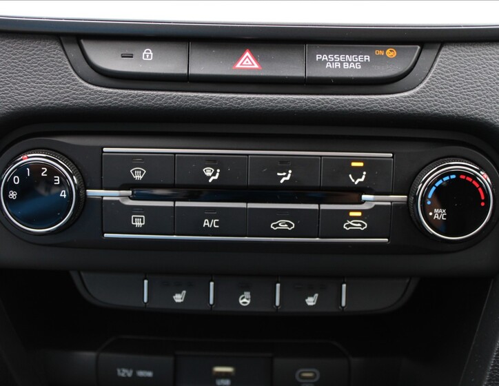 KIA Ceed 14