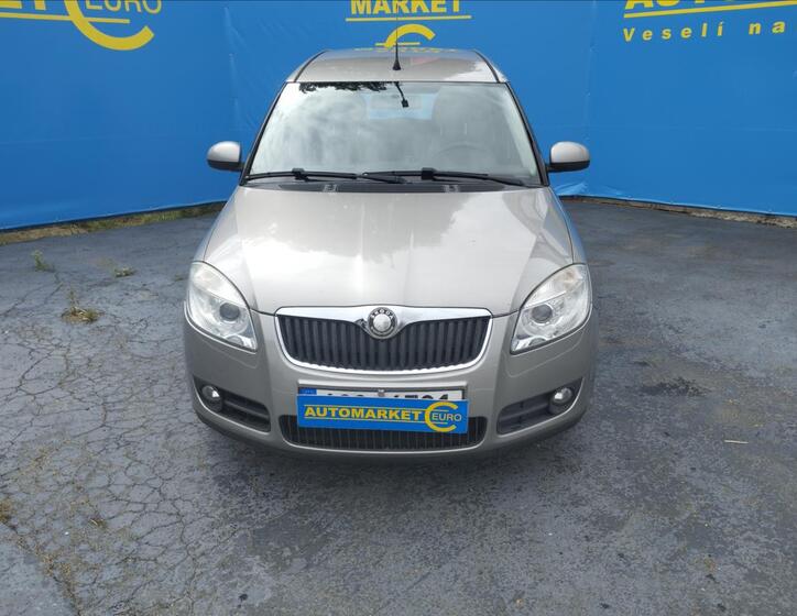 Škoda Roomster 2