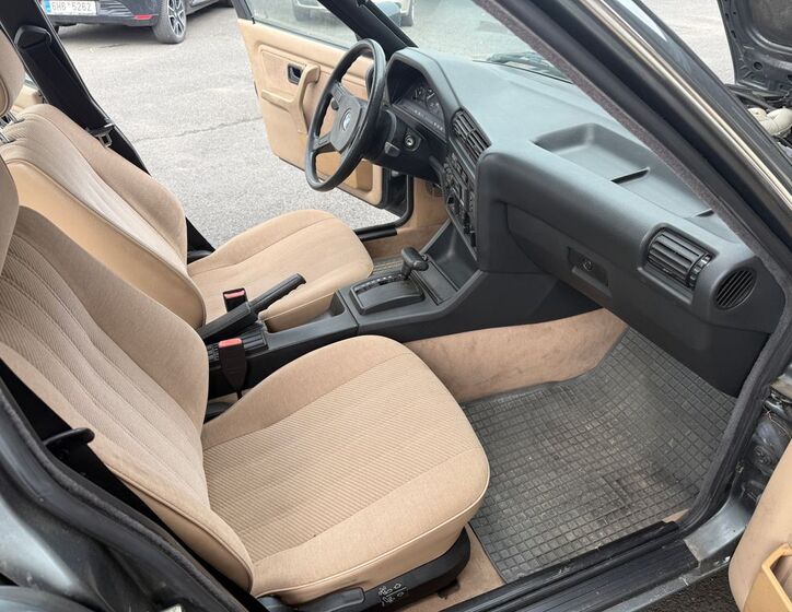 BMW Řada 3 9