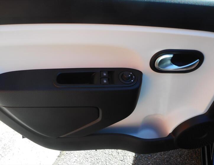 Renault Twingo 10