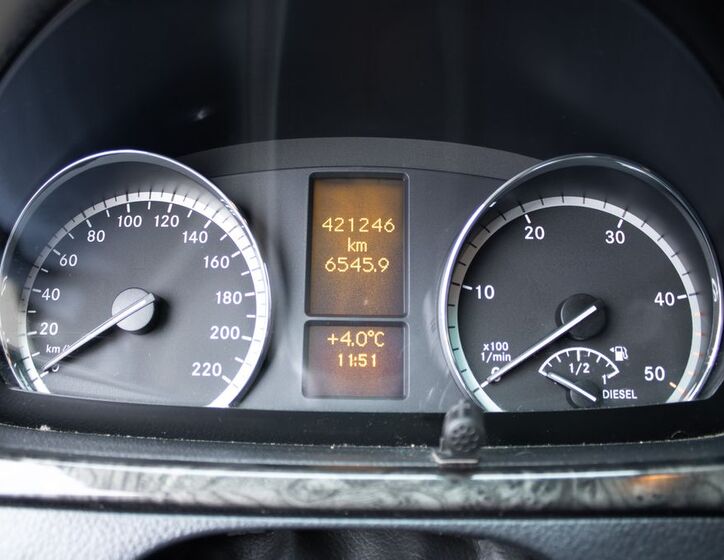 Mercedes-Benz Viano 11