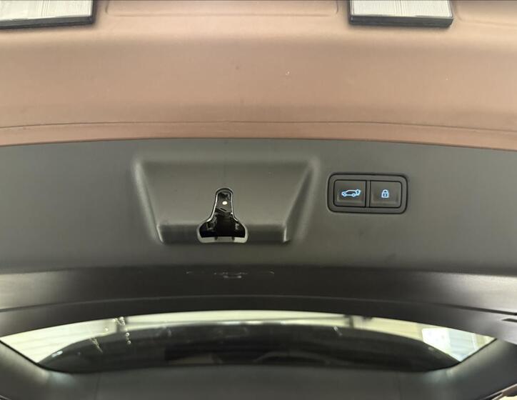 Hyundai Santa Fe 28