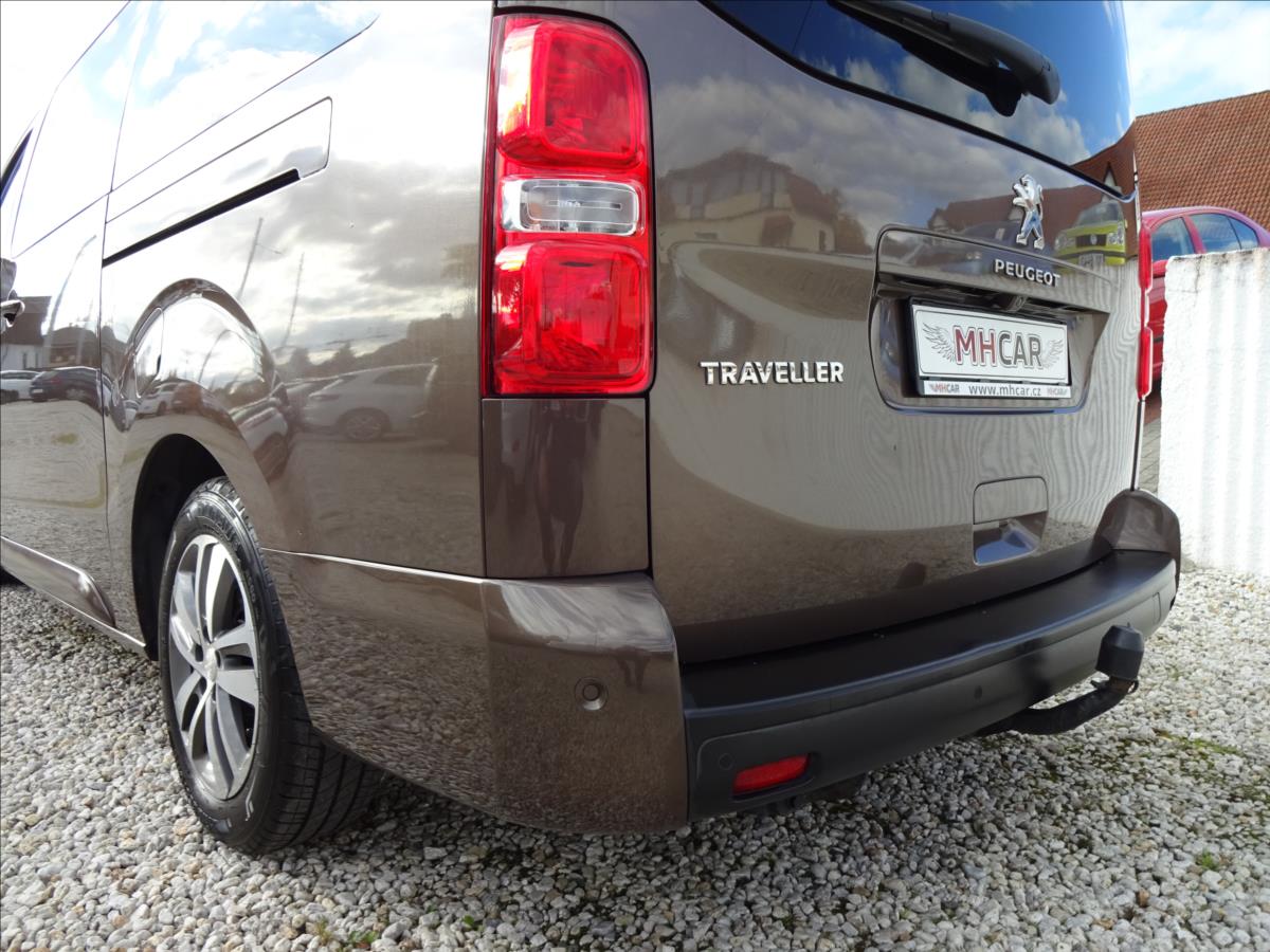 Peugeot Traveller