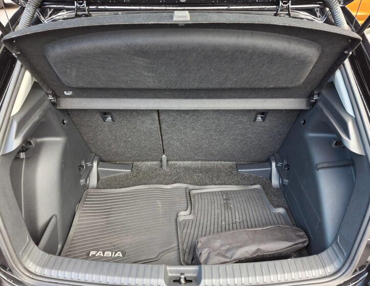 Škoda Fabia 12