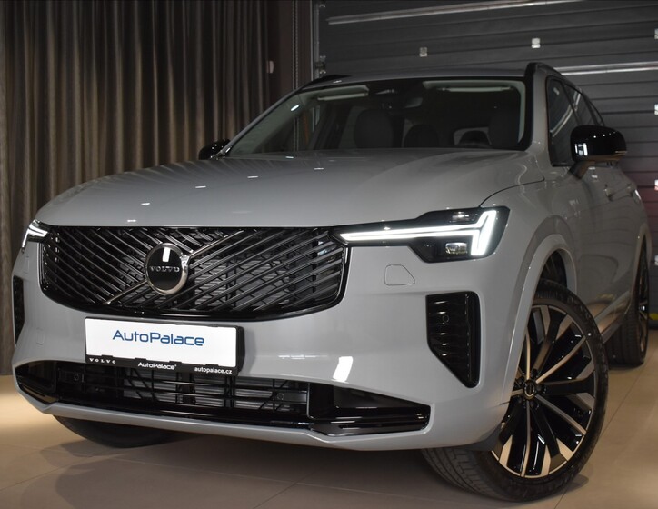 Volvo XC90 1